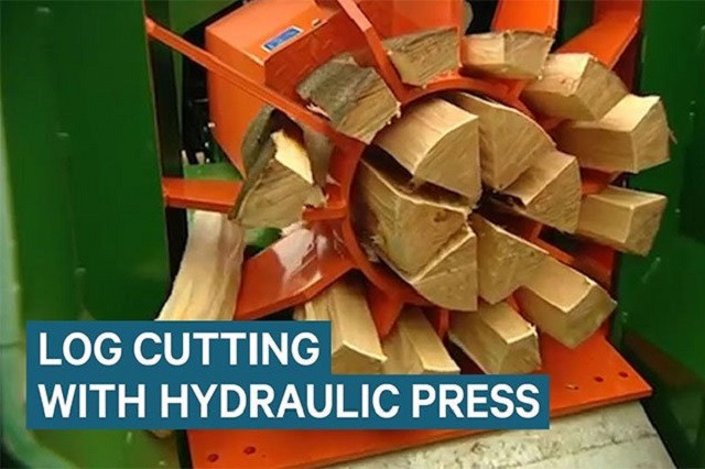 Cận cảnh màn chẻ củi độc nhất vô nhị của chiếc máy thủy lực