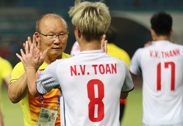 Báo chí châu Á tung hô chiến tích của Olympic Việt Nam