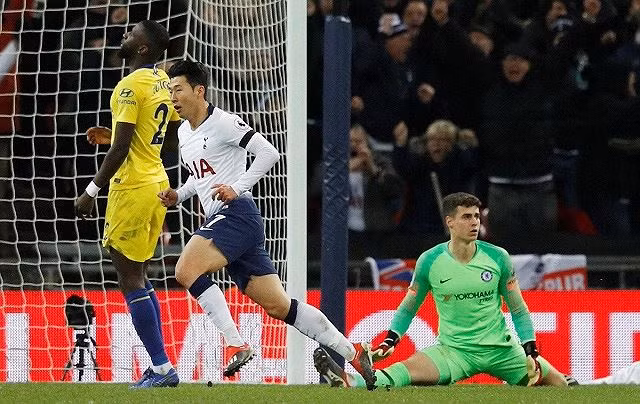 VIDEO: Thua Totteham 1-3, Chelsea ‘ngửi khói’ Man City