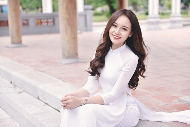 Nhan sắc không tỳ vết của Trần Anh Thư.