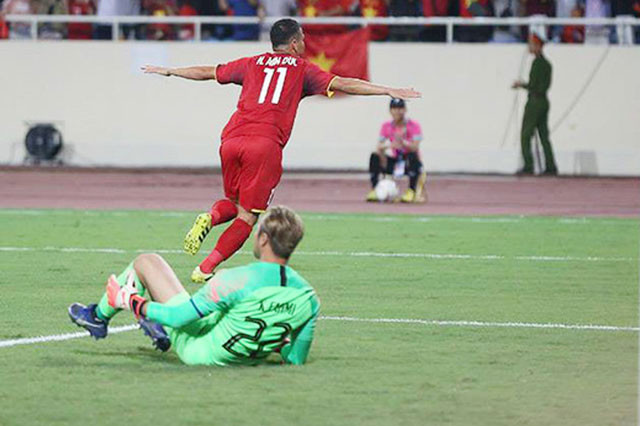 Thủ thành Khairul Fahmi cho rằng Malaysia chơi hay hơn ĐT Việt Nam.