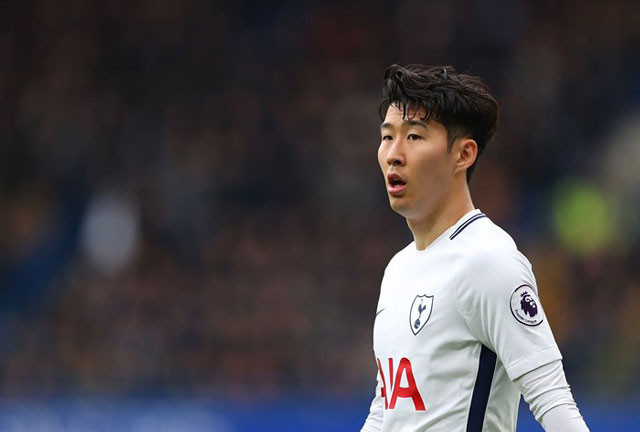 Son Heung-min bị chính các CĐV Tottenham phân biệt chủng tộc.
