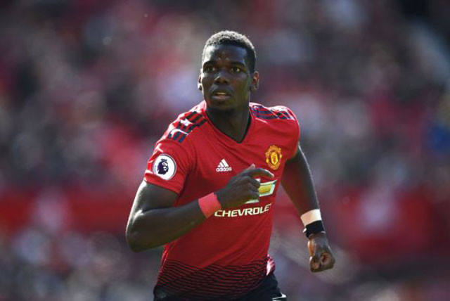 Pogba đang trở thành "mồi câu ngôi sao" của M.U.