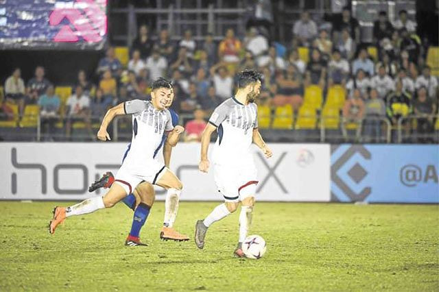 Philippines tự tin vào việc đối đầu với Việt Nam nhờ lợi thế sân nhà.