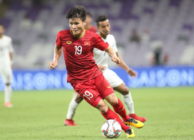 Hàng loạt đội bóng Nhật Bản săn đón Quang Hải