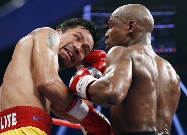 'Cay mũi' Mayweather, võ sĩ Pacquiao gửi lời thách đấu
