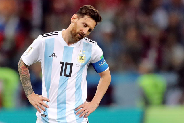 Messi đang trải qua những ngày đáng buồn ở World Cup 2018.