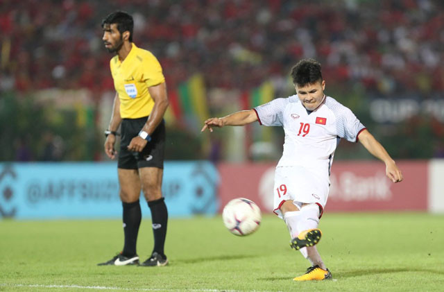 VIDEO: 7 bàn thắng đẹp nhất vòng bảng AFF Cup 2018