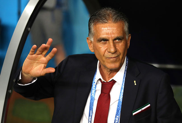 HLV Carlos Queiroz từ chức sau trận thua trước Nhật Bản.