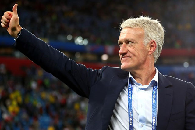 HLV Deschamps rất hài lòng với màn trình diễn của các cầu thủ Pháp trong trận thắng trước Bỉ.