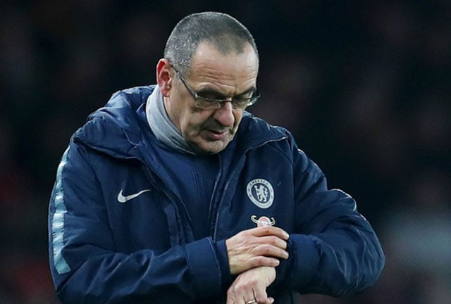 HLV Sarri đang có nguy cơ bị Chelsea bị sa thải.