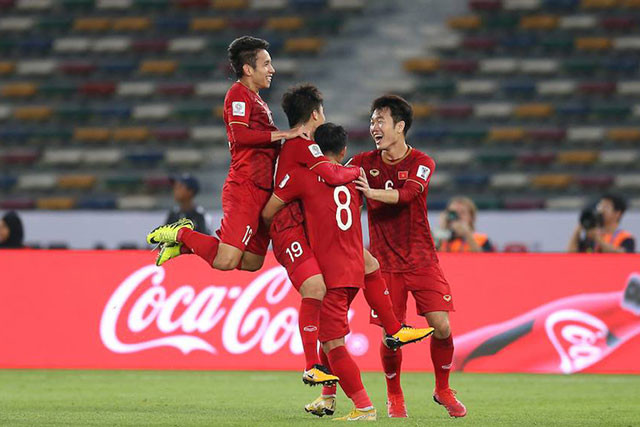 Việt Nam sẽ có cuộc chiến "sống còn" với Iran.