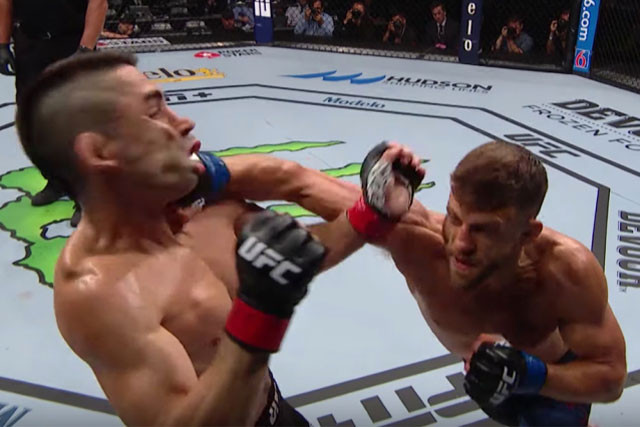 Calvin Kattar đã hạ knock-out đối thủ Ricardo Lamas.