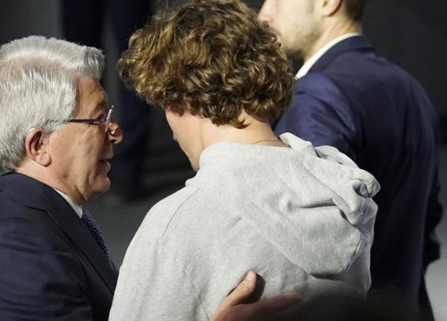 Atletico Madrid đòi Barcelona phải trả đủ 200 triệu euro 