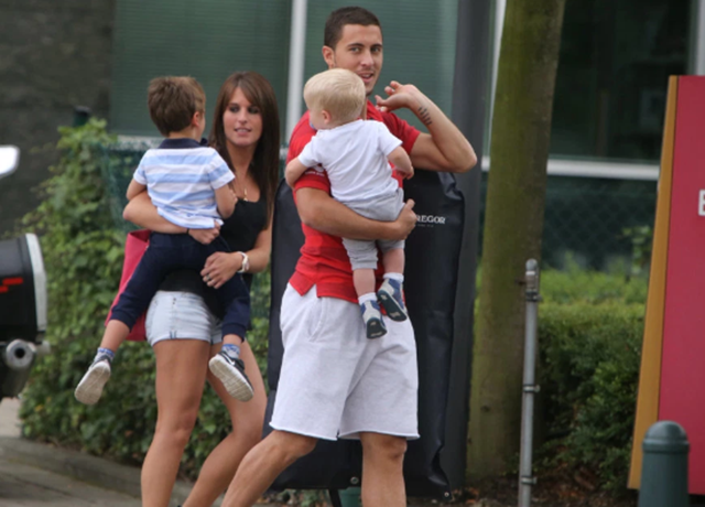 Chiêm ngưỡng biệt thự siêu sang của ngôi sao Eden Hazard