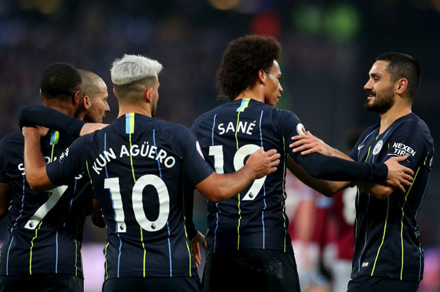 VIDEO: Sane lập cú đúp, Man City xây chắc ngôi đầu 