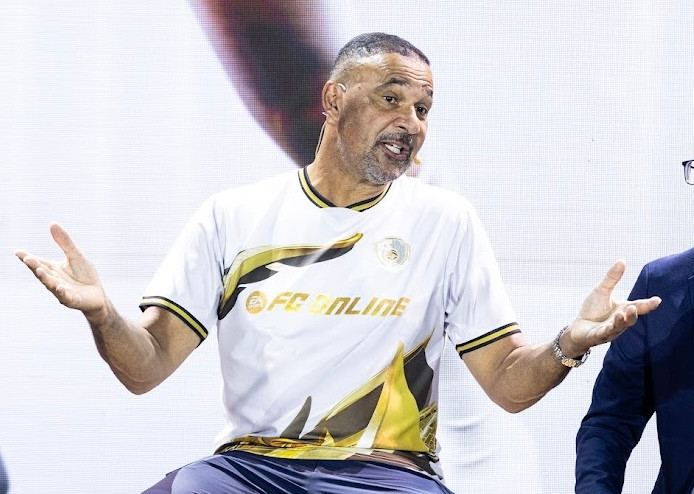 Huyền thoại Ruud Gullit đưa lời khuyên cho tuyển Việt Nam trước thềm AFF Cup 2024