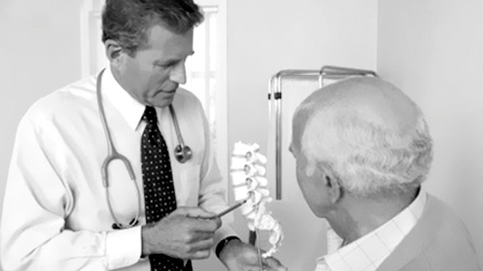 Thoái hóa khớp thường xảy ra ở tuổi ngoài 40