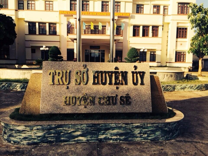 Trụ sở Huyện ủy Chư Sê. Ảnh: Nam Phương