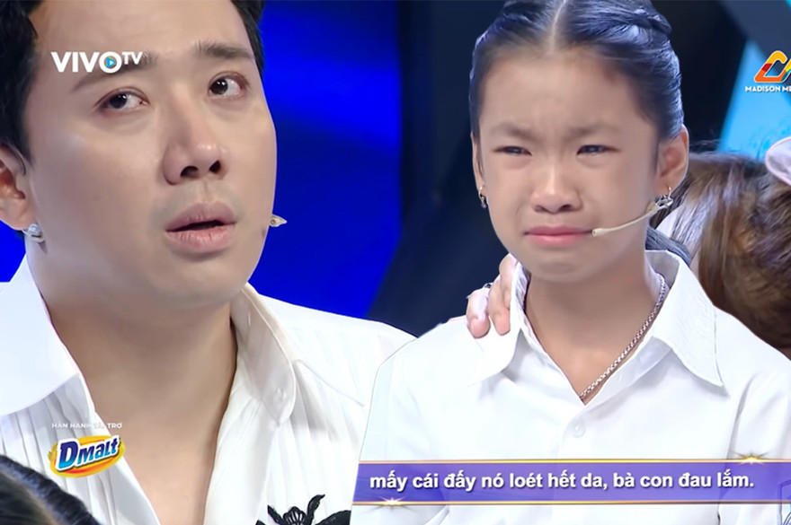 Cô bé nghèo làm nón lá tham gia 'Siêu tài năng nhí' được Trấn Thành tài trợ 5 năm tiền học