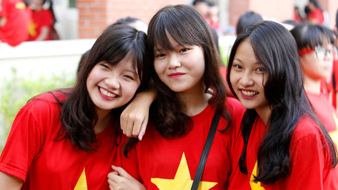 Theo Dự thảo Luật Bảo vệ Chăm sóc và Giáo dục Trẻ em, chưa đến 18 tuổi vẫn được coi là trẻ em. Ảnh: Như Ý