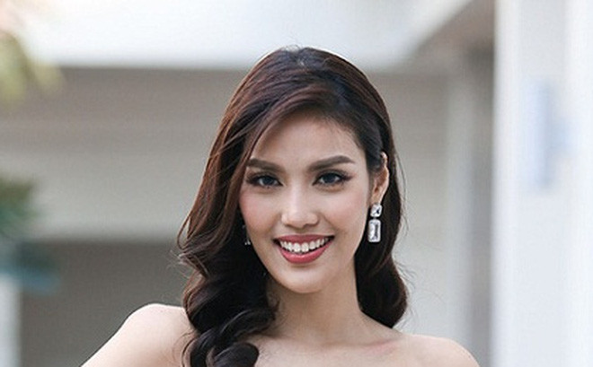 Gia thế hiển hách ít người biết của 'cô dâu tháng 10' Lan Khuê