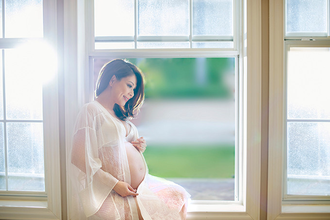 Ca sĩ Thanh Thảo sinh con gái ở tuổi U50