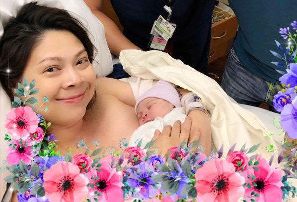 Lộ hình ảnh đầu tiên của con gái 'búp bê' Thanh Thảo