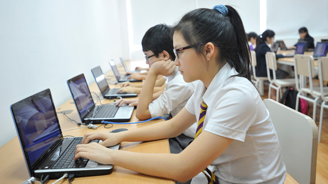 Mạng xã hội và trẻ vị thành niên