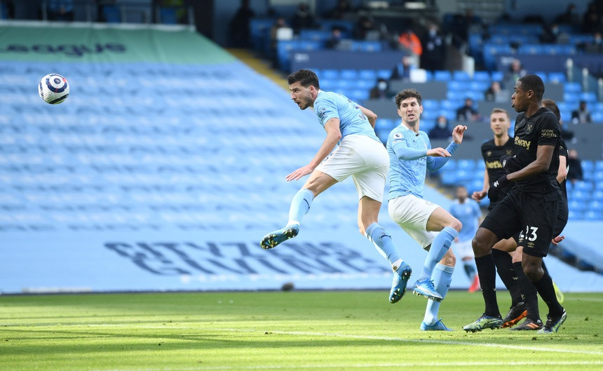 Man City thắng trận thứ 20 liên tiếp, HLV Pep Guardiola lập kỷ lục