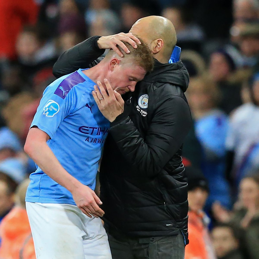 Pep sẽ không có cậu học trò cưng De Bruyne trong 4 đến 6 tuần