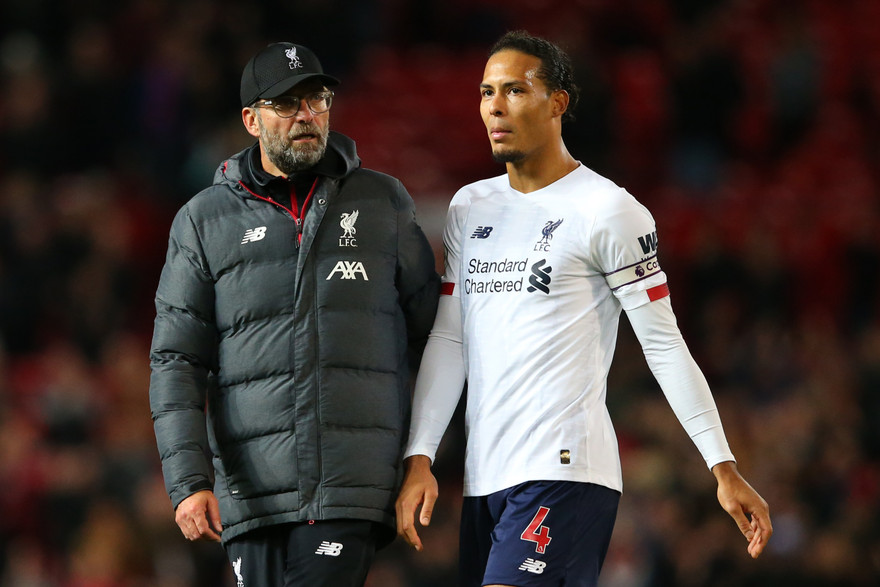 HLV Klopp đã gặp nhiều khó khăn sau chấn thương của Van Dijk