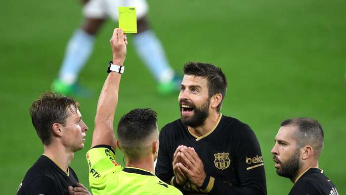 Sao Barca vạ miệng khiến HLV Koeman nổi điên