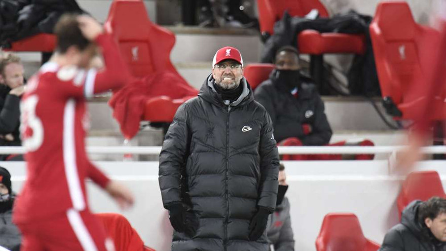 HLV Jurgen Klopp bất lực trước Burnley.