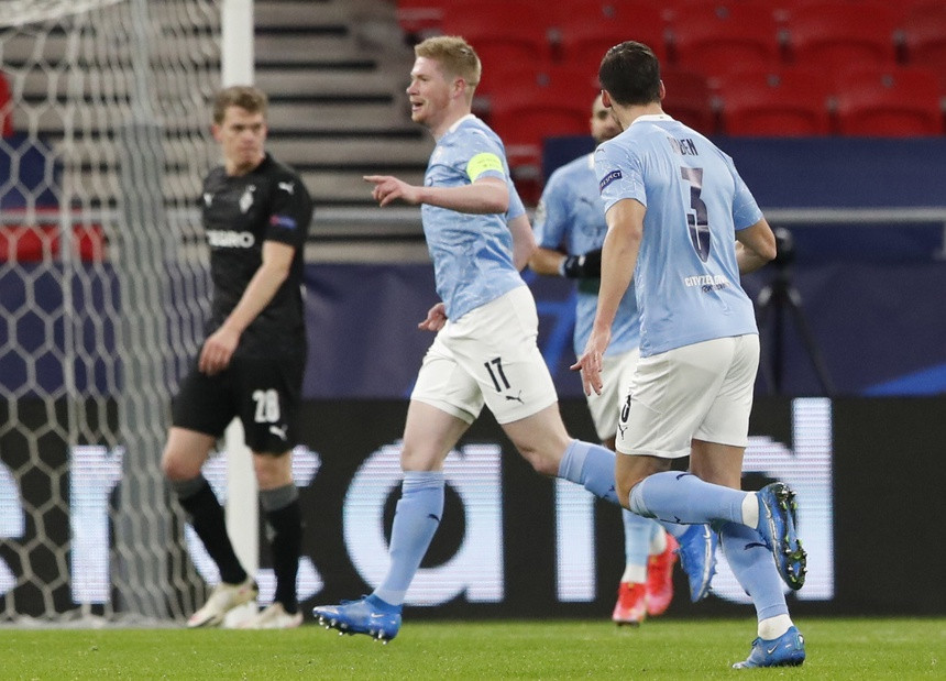 Man City vào tứ kết Champions League, thiết lập nhiều kỷ lục