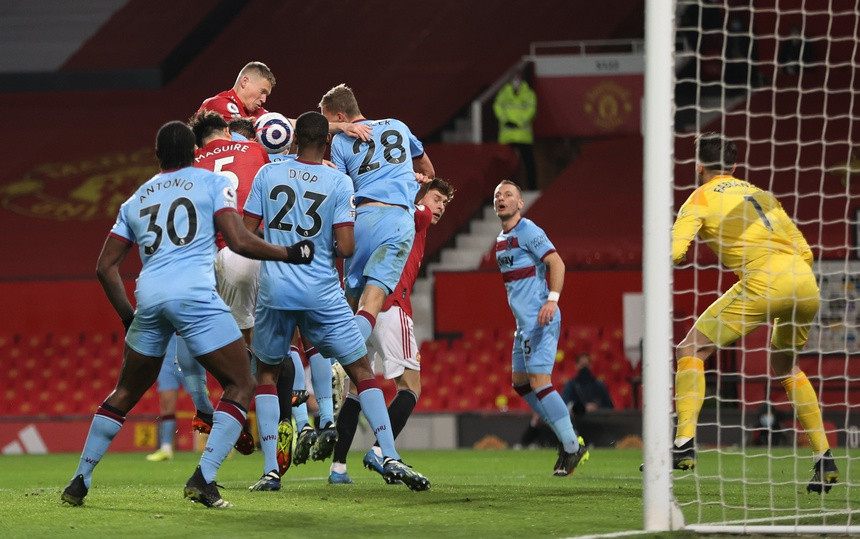 Thắng nhờ bàn phản lưới, HLV M.U nói điều bất ngờ