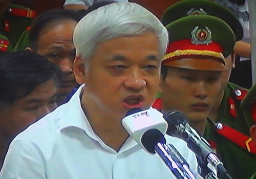 Bầu Kiên mắt đỏ hoe, trong lời nói sau cùng tại toà sáng nay.