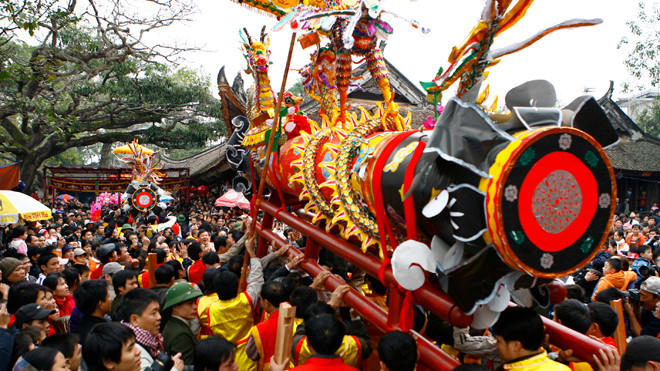 Đi lễ hội sợ nhất là lộn xộn và ẩu đả. Ảnh: Hồng Vĩnh