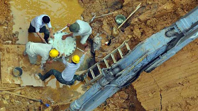 Đường ống dẫn nước sông Đà nhiều lần bị vỡ