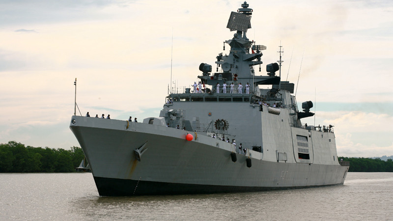 Chiến hạm hiện đại nhất Ấn Độ thăm Việt Nam