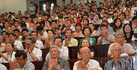 Nhân sỹ trí thức mít tinh phản đối Trung Quốc 