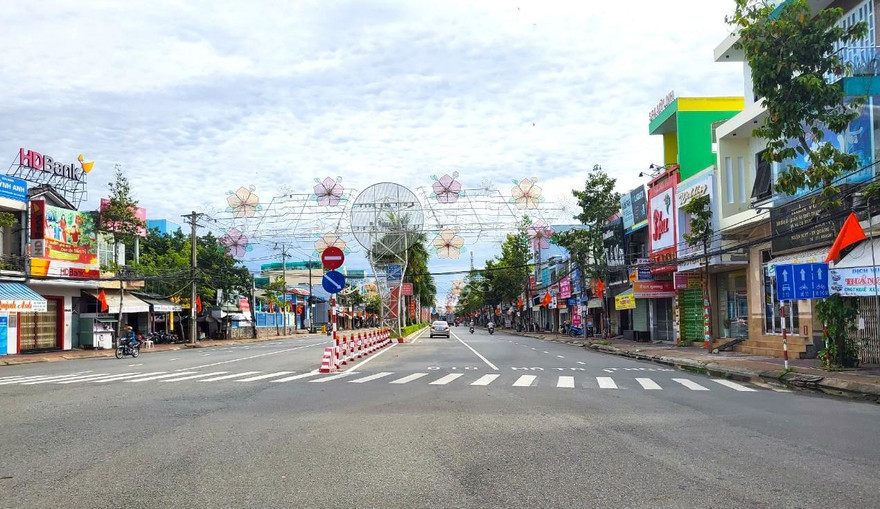 7 quận, huyện 'màu đỏ', Cần Thơ yêu cầu không tập trung quá 10 người nơi công cộng