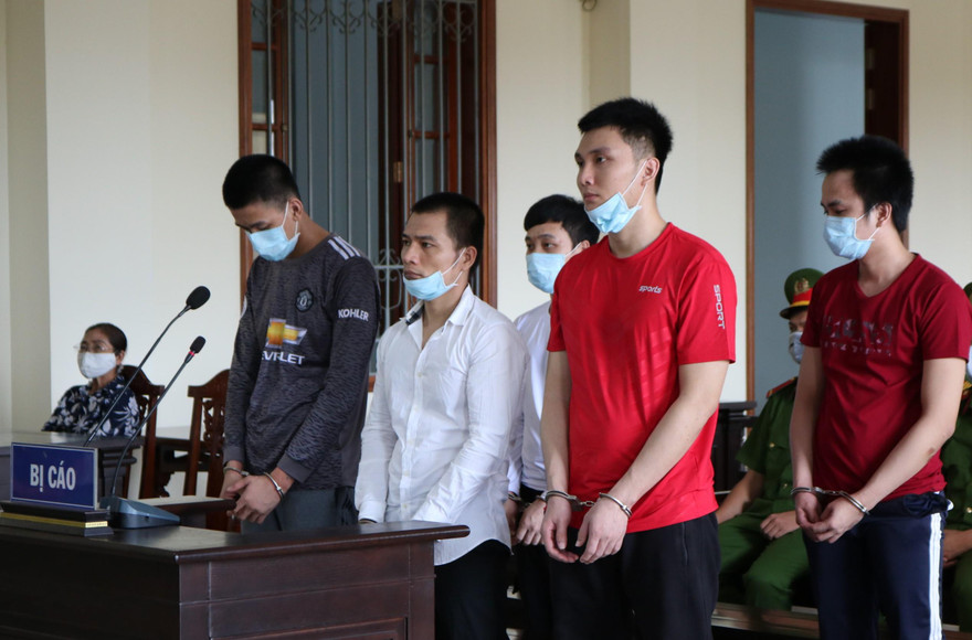 Nhóm thanh niên kéo về miền Tây, trộm hàng loạt xe máy 