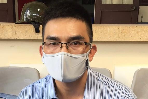 Bắt 2 cựu cán bộ ngân hàng lừa đảo gần 18 tỷ đồng