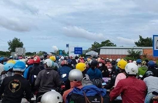 Bạc Liêu đề nghị TPHCM và 3 tỉnh không để người dân tự ý ra khỏi địa bàn