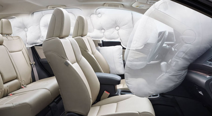 Triệu hồi xe của Ford do lỗi túi khí Takata.