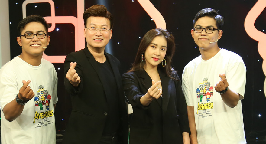 Phạm Lịch vừa công bố bạn trai mới thì được fan 'thả thính' trên sóng truyền hình