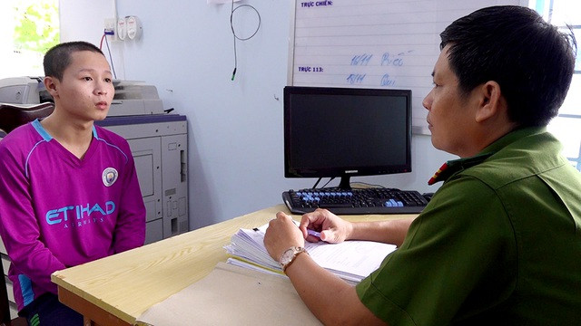 Hồ Thanh Minh Triết tại cơ quan điều tra 