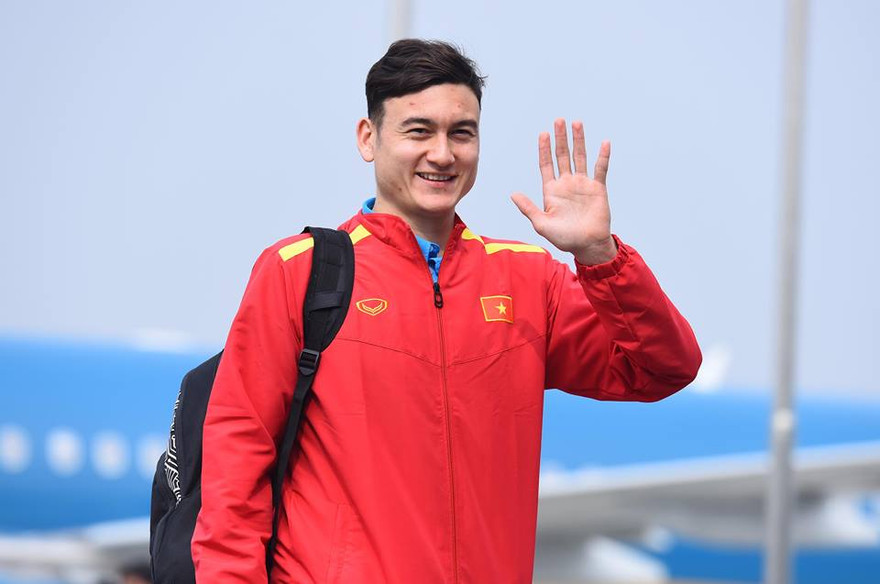 Thủ Thành Đặng Văn Lâm trong ngày về Việt Nam 26/1.