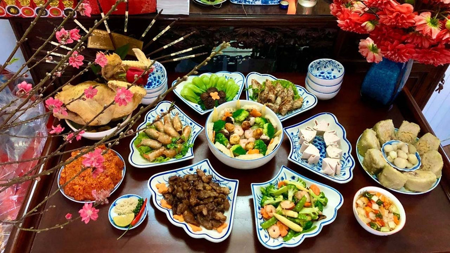 Cách bày mâm cúng giao thừa để tài lộc cả năm